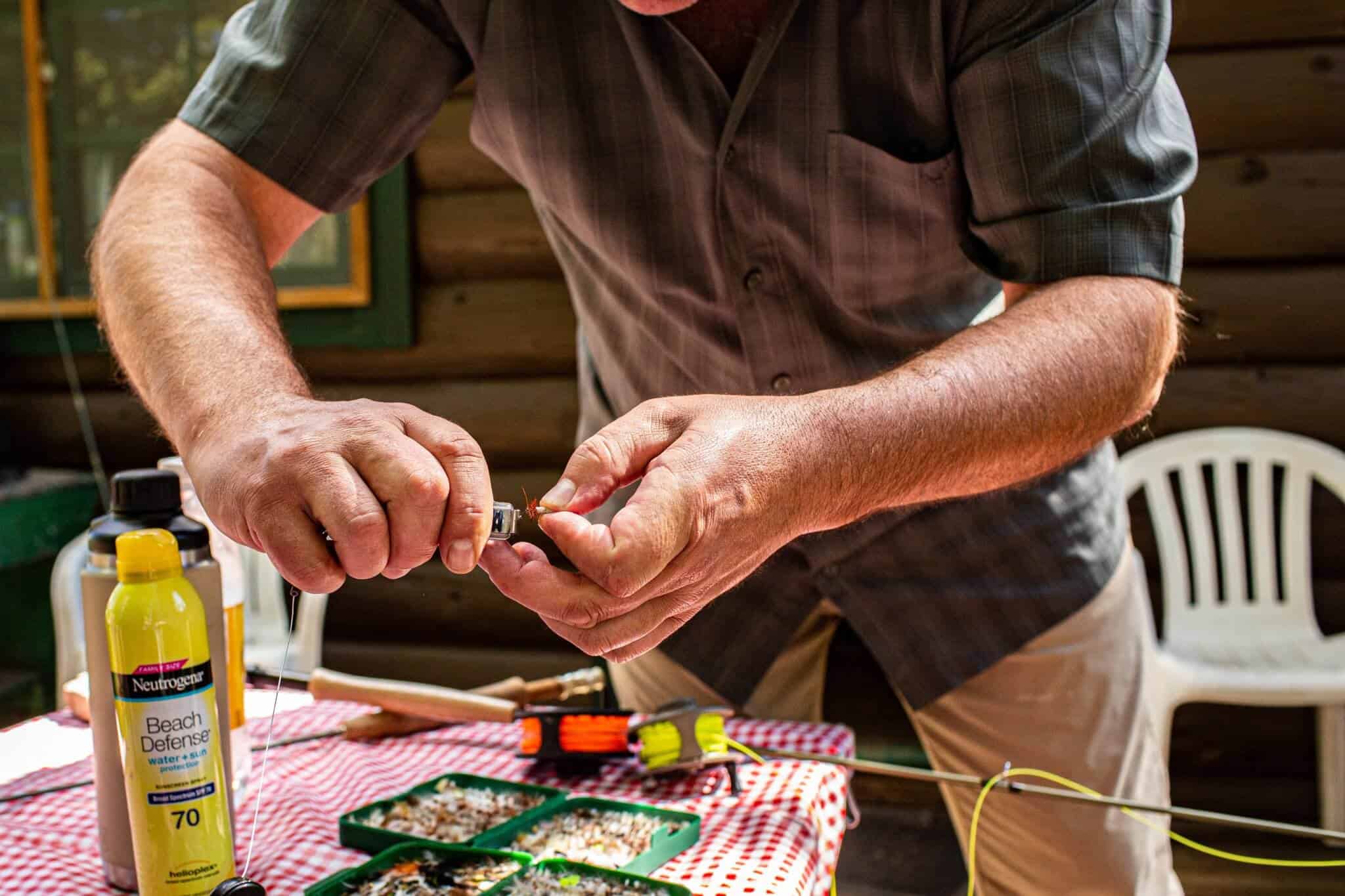 Best Fly Tying Vise Review & Buying Guide